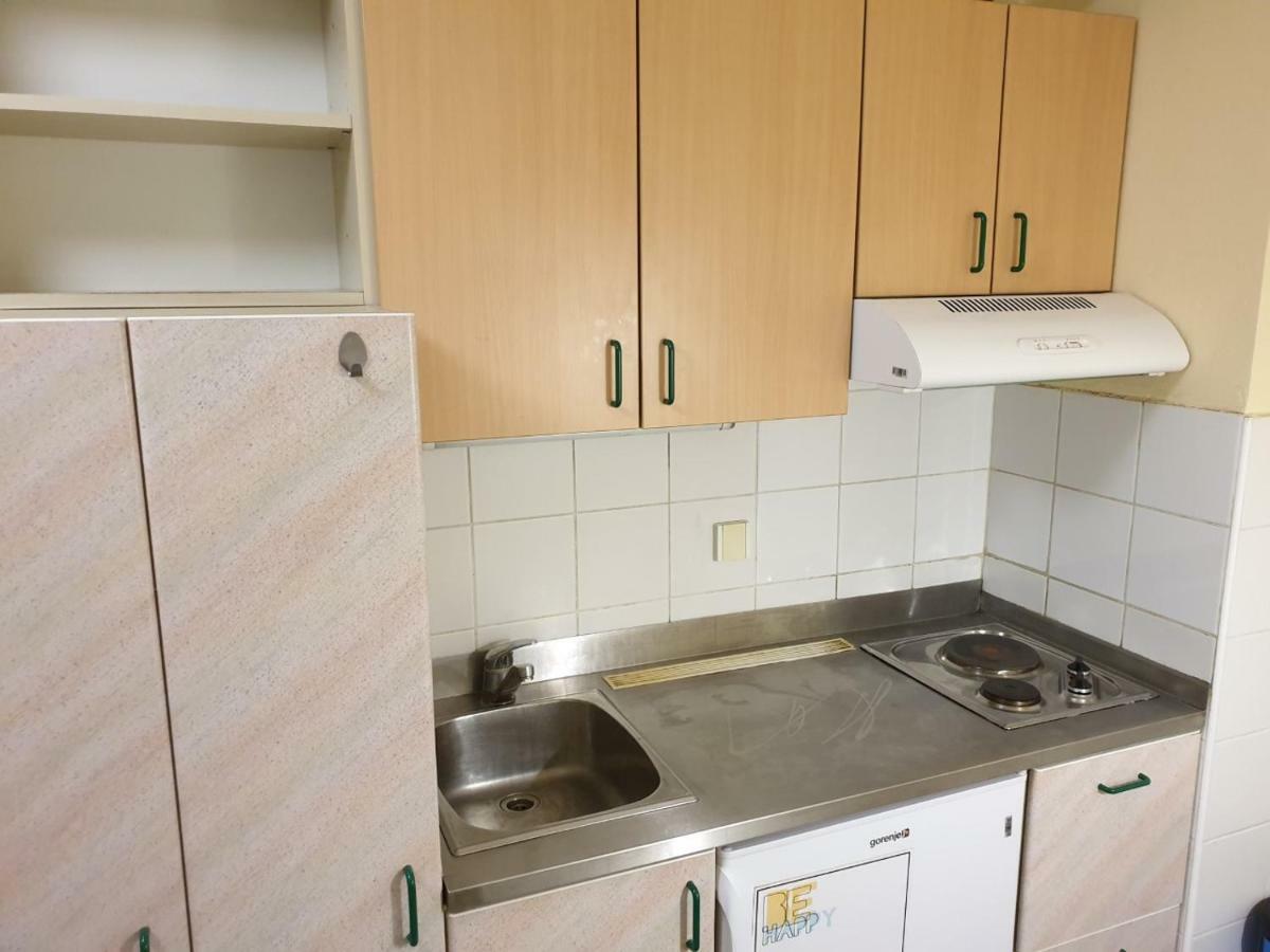Summer Residence Hostel Ljubljana Dış mekan fotoğraf
